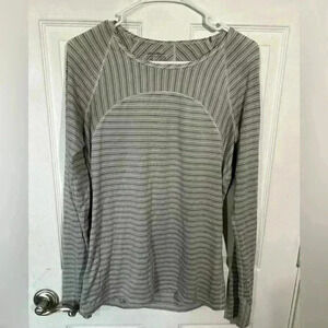 Eddie Bauer Women's Size Small Long Sleeve Shirt Gray/White Stripe. Layering.